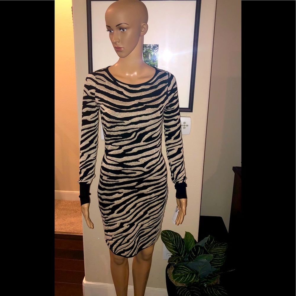 Diane Von Furstenberg Never Been Worn with Tags Black and Gold Sweater Dress.